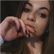 Salve, sono Oana ho 22 anni e do ripetizioni a bambini e ragazzi, dalle elementari alle medie, per qualsiasi materia